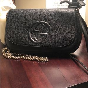 Authentic Beautiful Gucci Soho Chain Crossbody